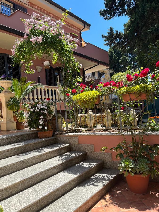 B&B Villa Regina Santa Domenica  Bagian luar foto