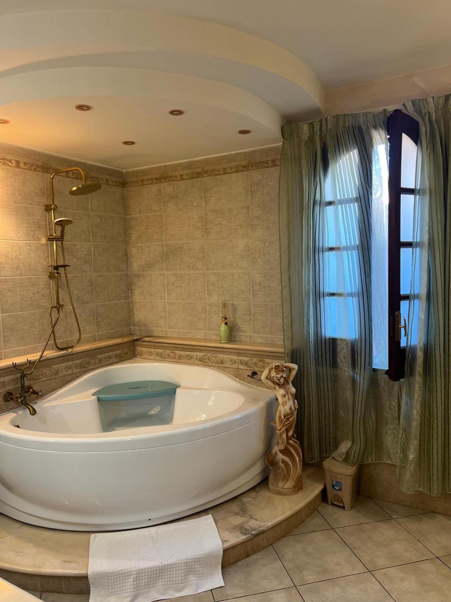 B&B Villa Regina Santa Domenica  Bagian luar foto