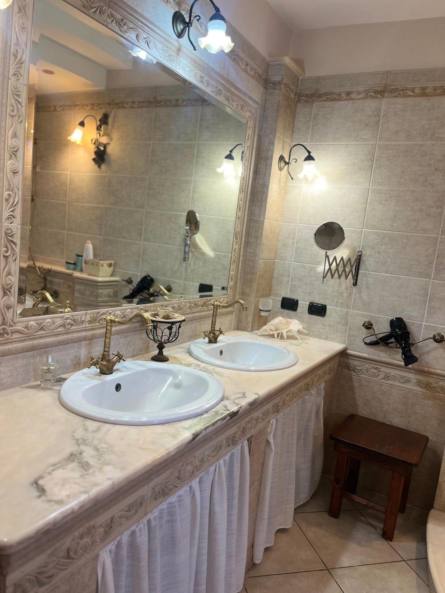 B&B Villa Regina Santa Domenica  Bagian luar foto